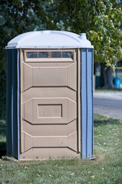 Portable Toilet Options We Offer in Rainsville, AL
